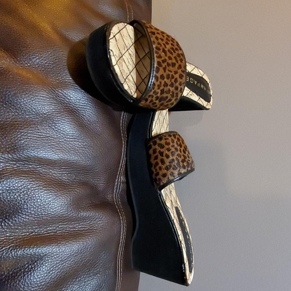 Shoes - Picture 2 of 3
